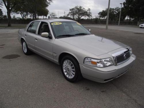 Mercury Grand Marquis 2011 photo 3