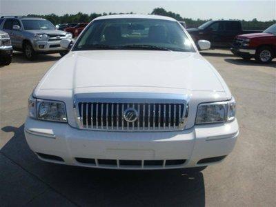 Mercury Grand Marquis 2011 photo 1