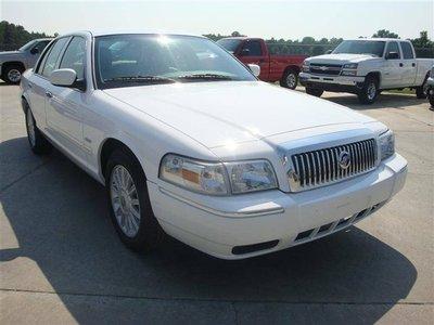 Mercury Grand Marquis 2011 photo 2
