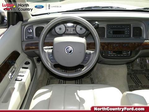Mercury Grand Marquis 2011 photo 2
