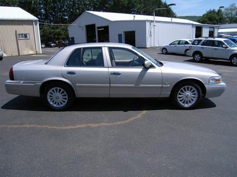 Mercury Grand Marquis 2011 photo 1