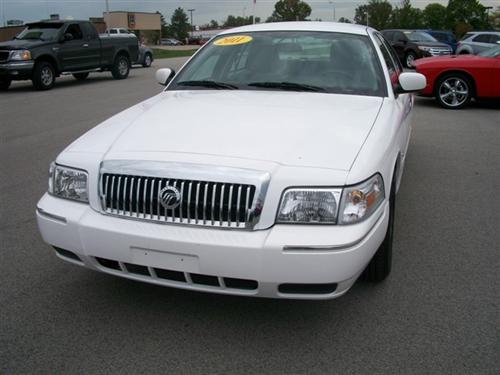 Mercury Grand Marquis 2011 photo 1
