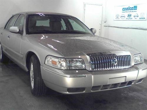 Mercury Grand Marquis 2011 photo 1