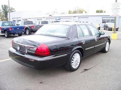 Mercury Grand Marquis 2011 photo 1