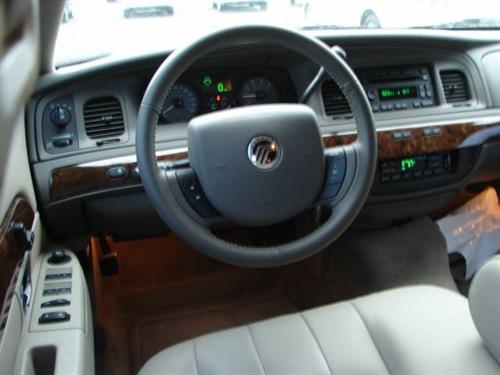 Mercury Grand Marquis 2011 photo 4