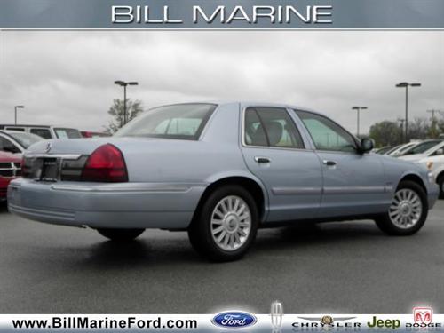Mercury Grand Marquis 2011 photo 2