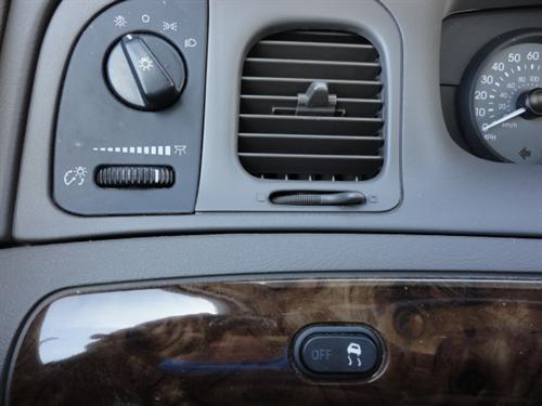 Mercury Grand Marquis 2011 photo 2