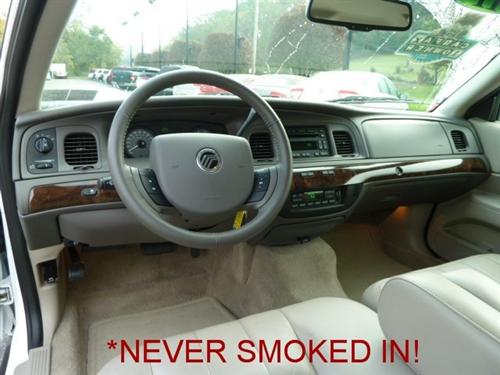 Mercury Grand Marquis 2011 photo 1