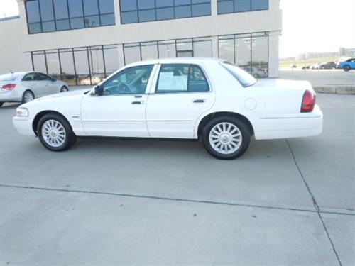 Mercury Grand Marquis 2011 photo 4