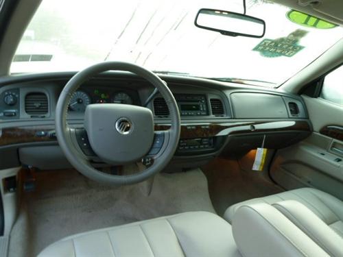 Mercury Grand Marquis 2011 photo 1