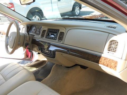 Mercury Grand Marquis 2011 photo 1