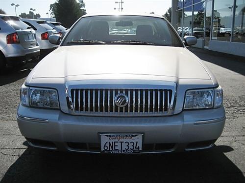 Mercury Grand Marquis 2011 photo 1