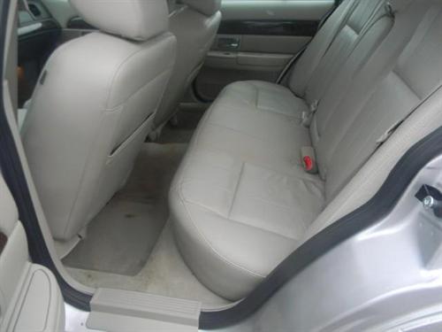 Mercury Grand Marquis 2011 photo 1