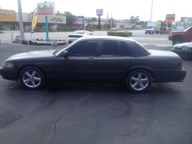 Mercury Marauder 2004 photo 2