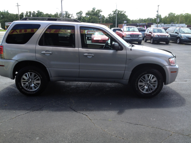 Mercury Mariner 4DR SDN S AT SUV