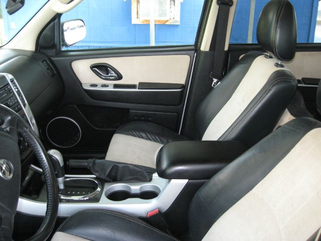 Mercury Mariner 4DR SDN S AT SUV