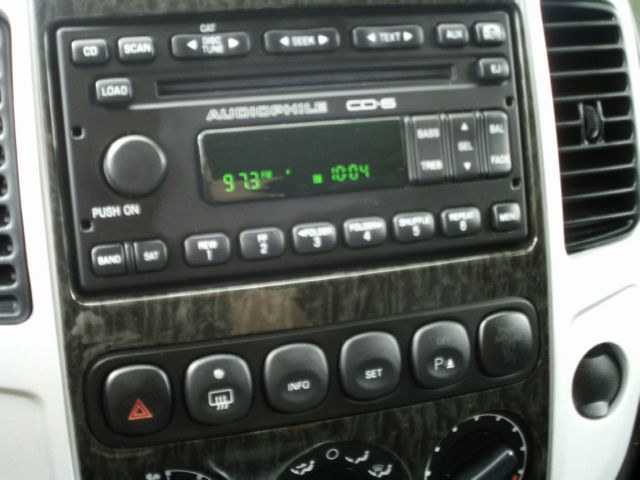 Mercury Mariner 4DR SDN S AT SUV