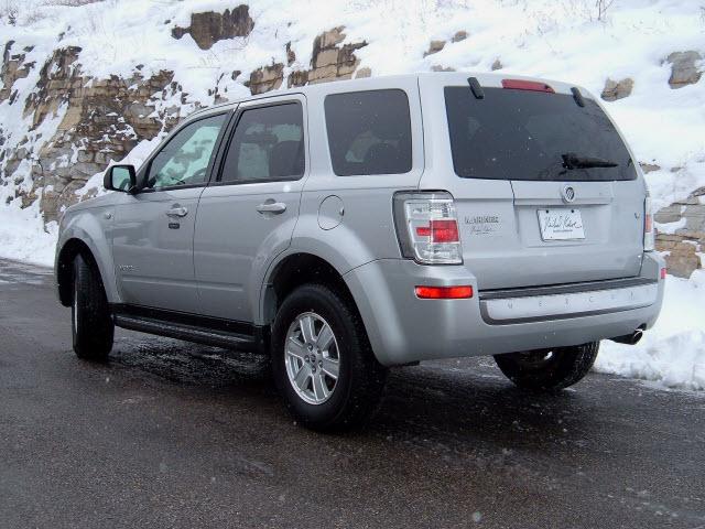 Mercury Mariner 2008 photo 2