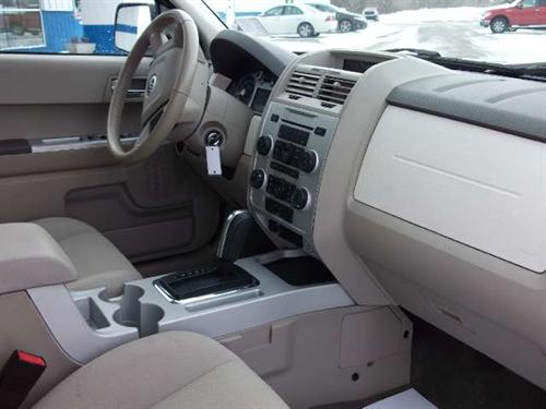 Mercury Mariner 2008 photo 2