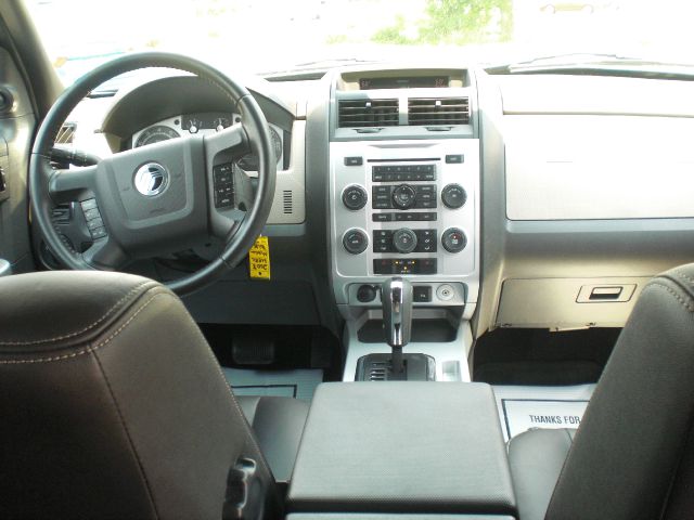 Mercury Mariner 2008 photo 2