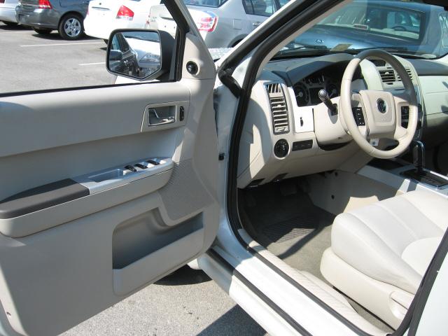 Mercury Mariner 2008 photo 2