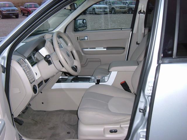 Mercury Mariner 2008 photo 2