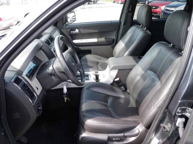 Mercury Mariner 2008 photo 2