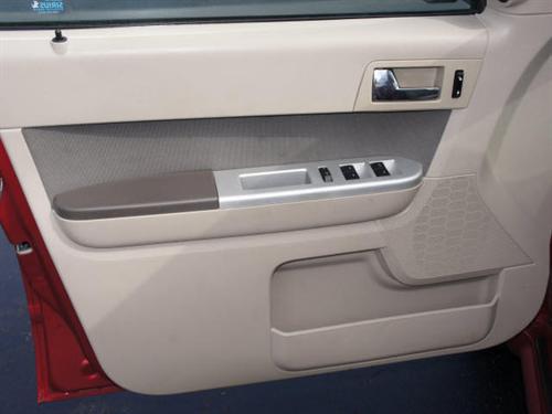 Mercury Mariner 2009 photo 3