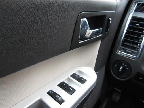 Mercury Mariner 2009 photo 1