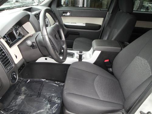 Mercury Mariner 2009 photo 2