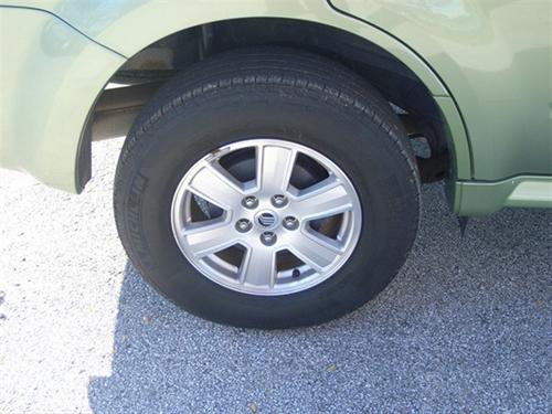 Mercury Mariner 2009 photo 2