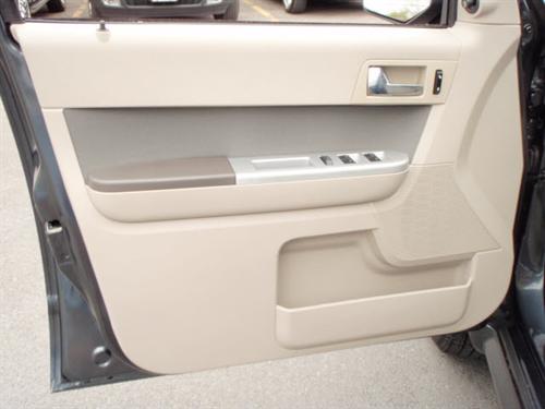 Mercury Mariner 2009 photo 2