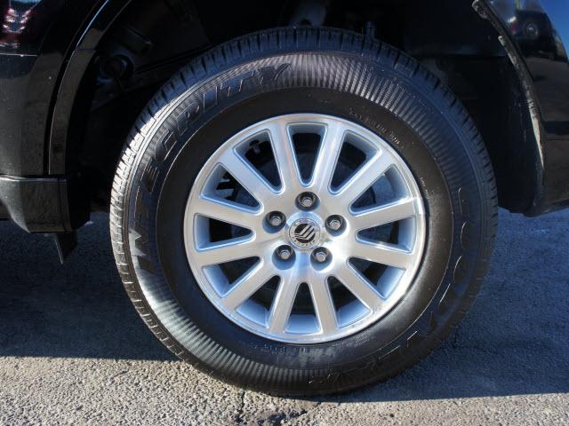 Mercury Mariner 2010 photo 5