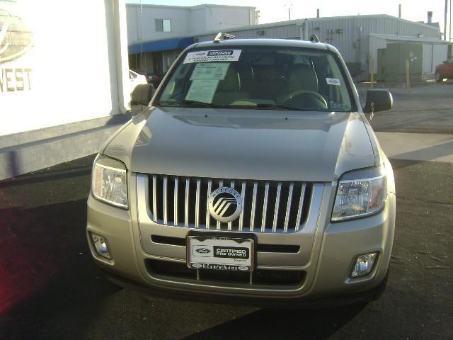 Mercury Mariner 2010 photo 1