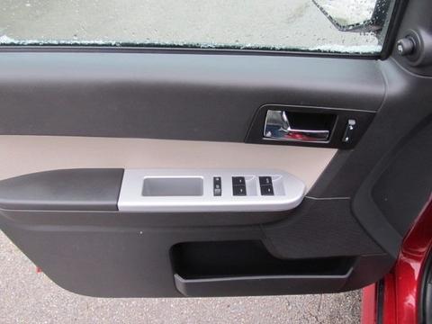 Mercury Mariner 2010 photo 1