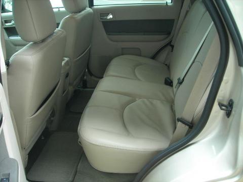 Mercury Mariner 2010 photo 4