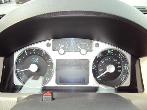 Mercury Mariner 2010 photo 2