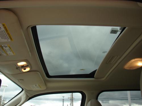 Mercury Mariner 2010 photo 2