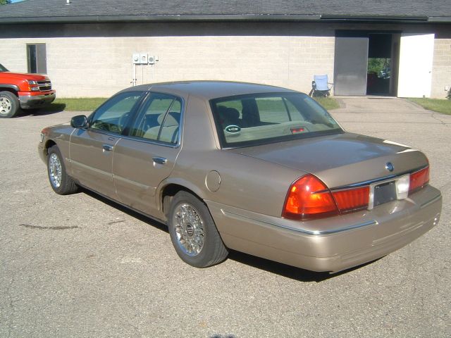 Mercury Marquis 2000 photo 1