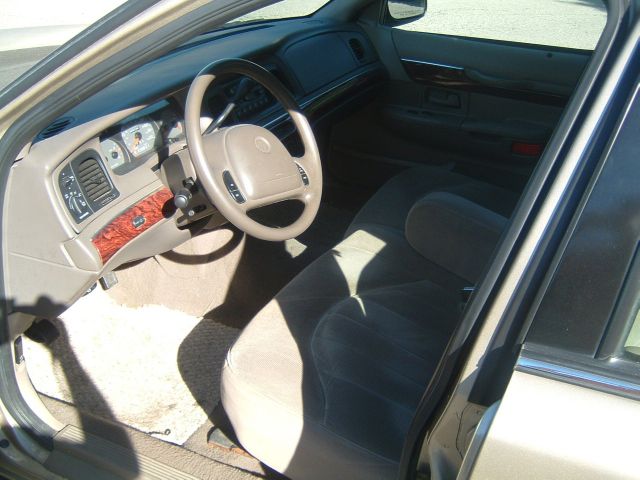 Mercury Marquis 2000 photo 4