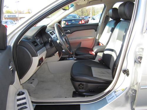 Mercury Milan 2006 photo 1