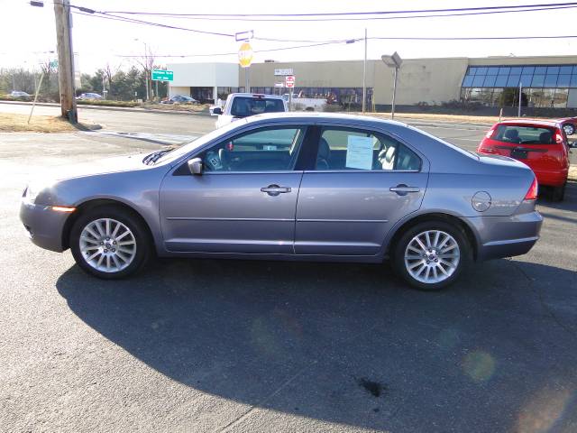 Mercury Milan 2006 photo 2