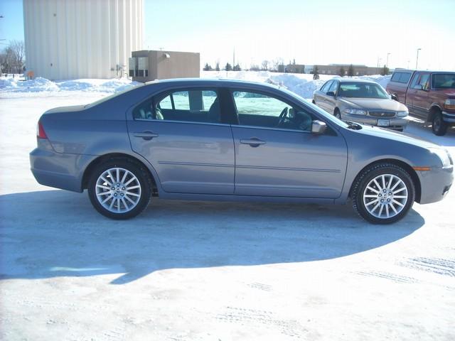 Mercury Milan 2006 photo 1