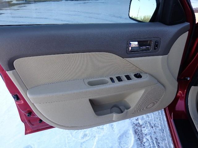 Mercury Milan 2006 photo 1