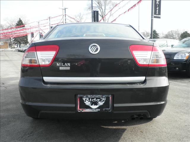 Mercury Milan 2006 photo 1