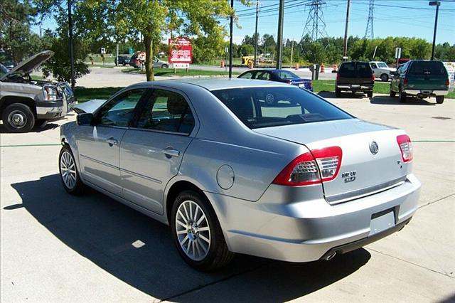 Mercury Milan 2006 photo 1