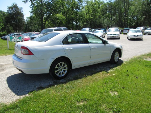 Mercury Milan Base Sedan