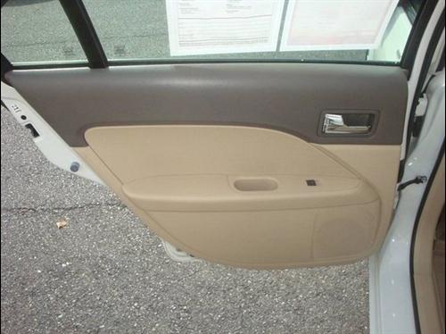 Mercury Milan 2008 photo 1