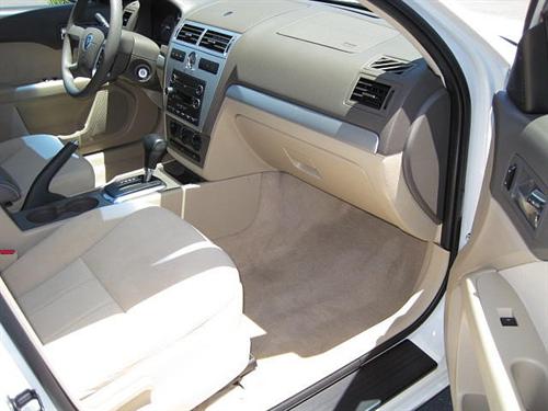 Mercury Milan 2008 photo 2