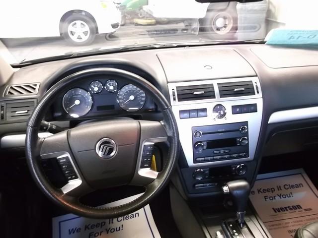 Mercury Milan 2008 photo 2